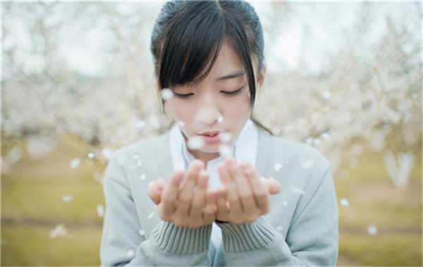钟祥怀孕后验血多久可以知道男女(怀孕后多久可以验血检查出来)